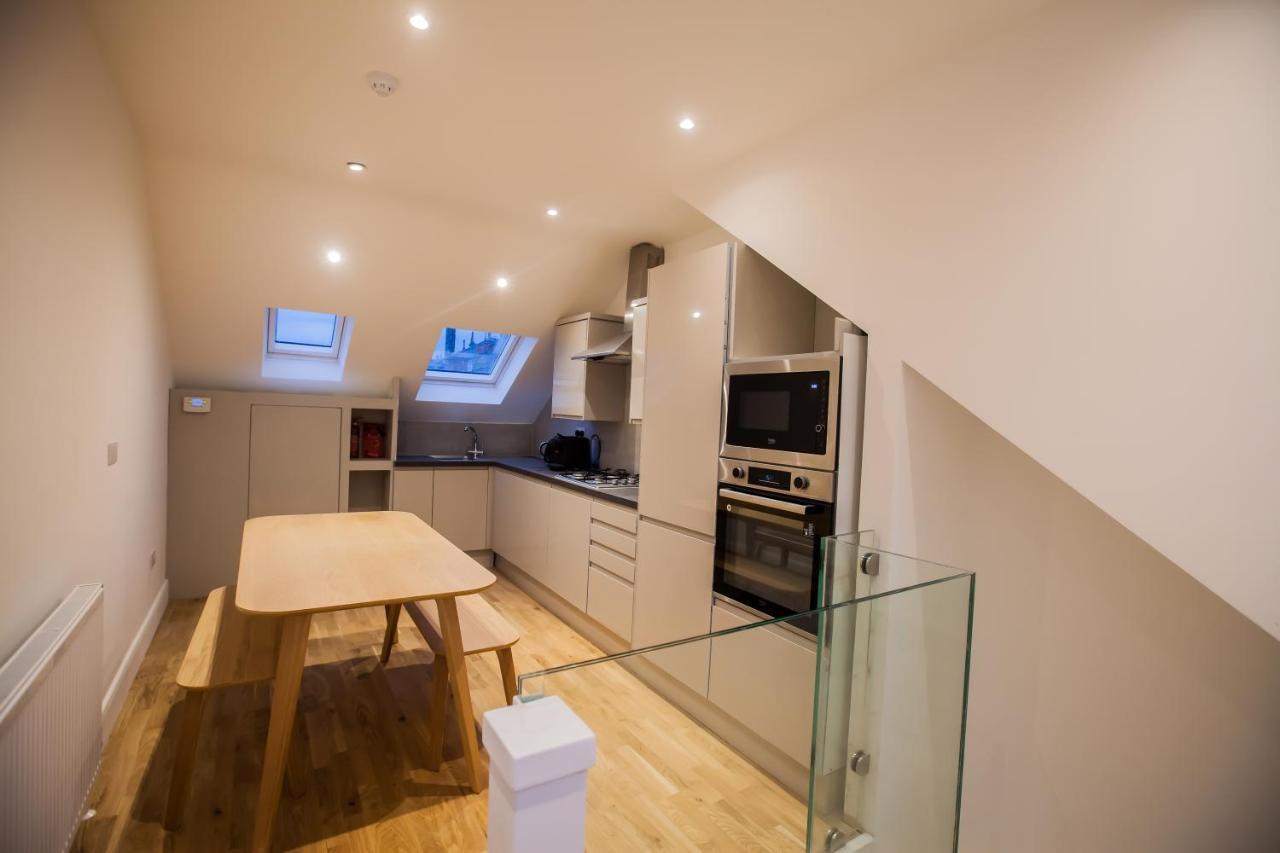 Luxury Fulham 3 Bedroom Garden House Лондон Екстер'єр фото