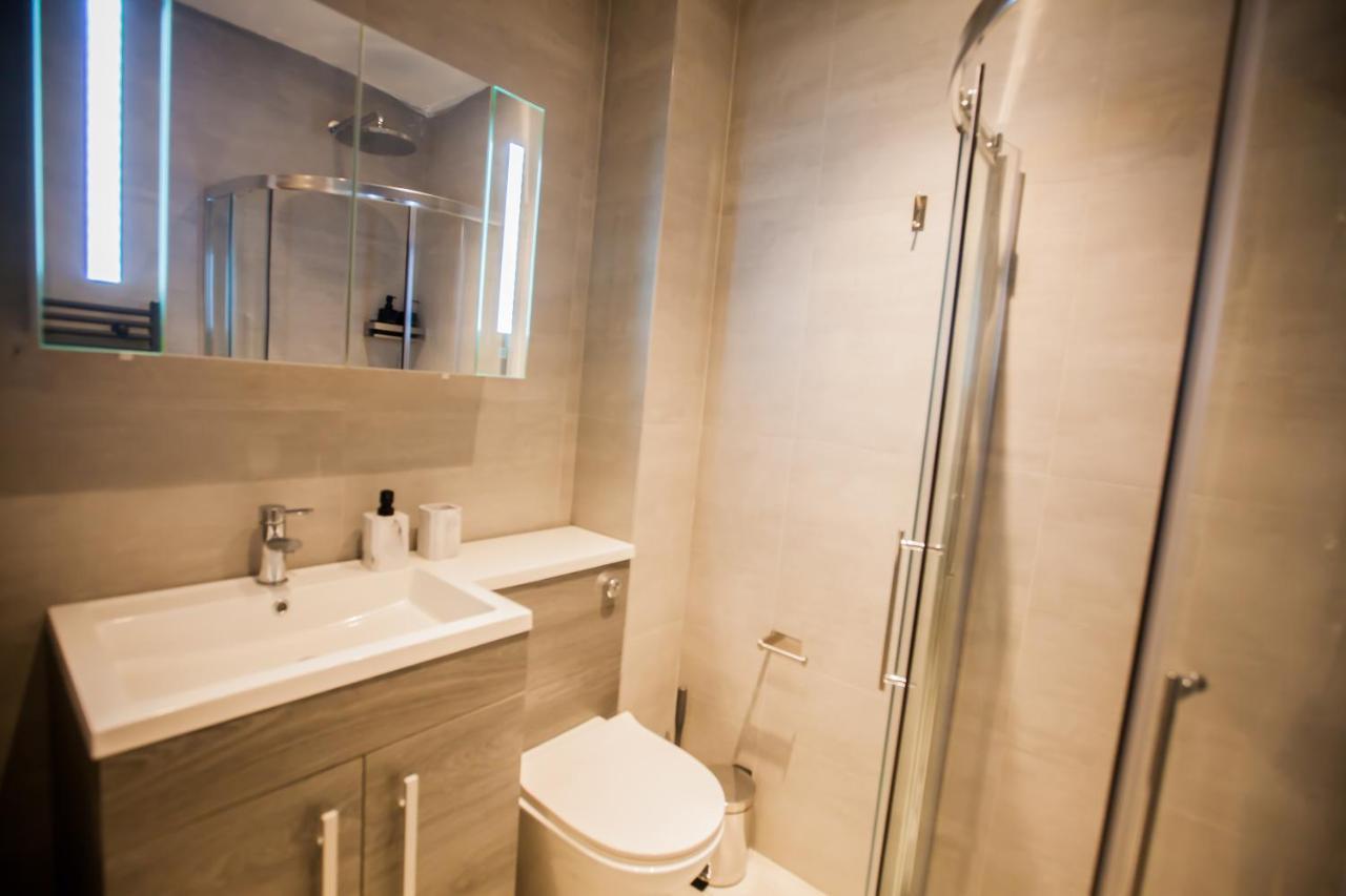Luxury Fulham 3 Bedroom Garden House Лондон Екстер'єр фото
